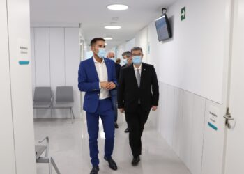 El Alcalde De Bilbao, Juan Mari Aburto, Visita El Centro Médico Quirónsalud Plaza Euskadi Tras Las Obras De Ampliación Desarrolladas En Las Instalaciones