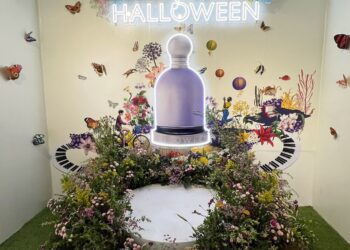 Olores Y Experiencias: Halloween Perfuma Madrid Desde El Pop-up Alucinante De Samplia En La Gran Vía