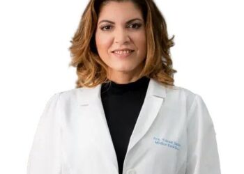 La Doctora Yoiced Salar Explica Cómo Se Realiza El Tratamiento Para Aumento De Labios Supreme