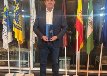 Ignacio Campoy Reconocimiento Pymes Magazine A La Trayectoria Empresarial